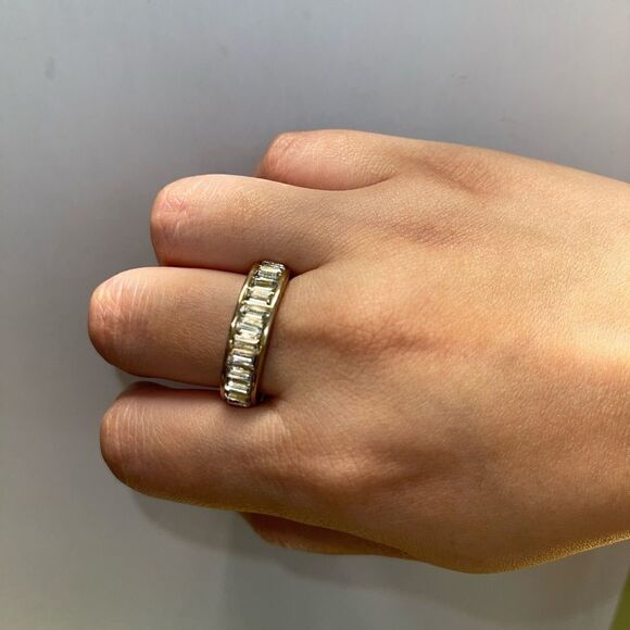 Eternity baguette statement ring - Picture 1 of 5